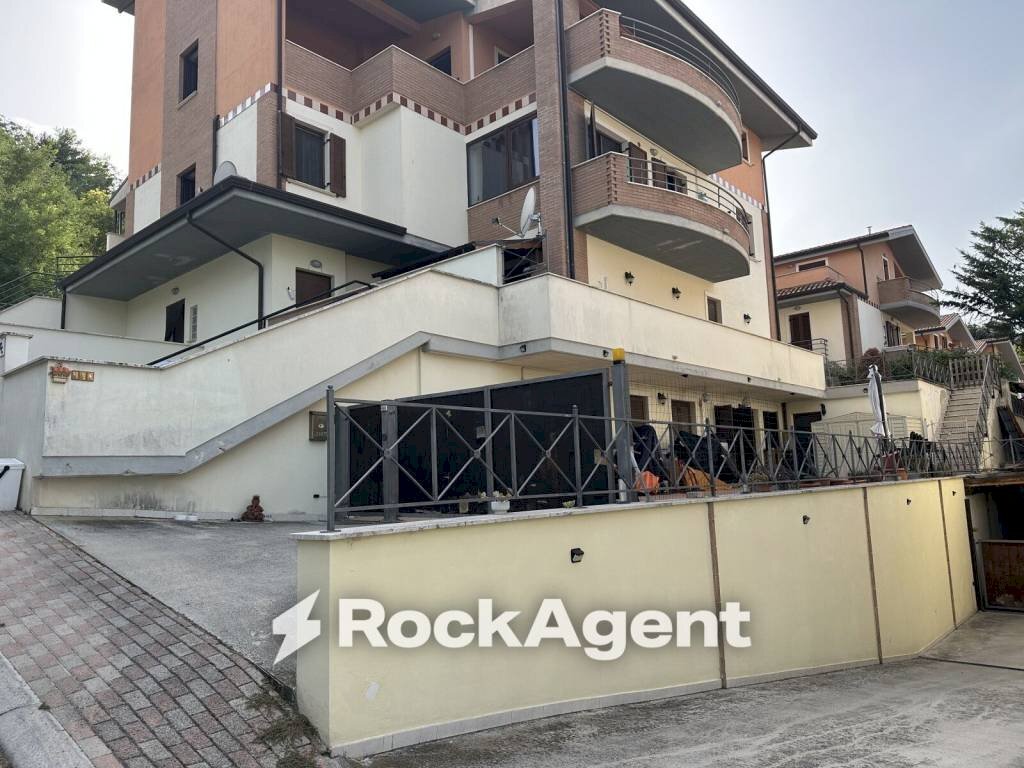 Facciata - Villa via Don Francesco Paolo Antonelli, 17, Miglianico - foto 1
