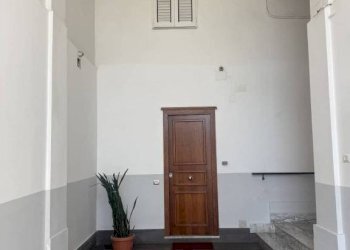 Interno palazzo - Bilocale via Ponte della Maddalena, 147, Napoli - foto 13
