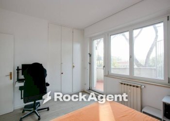 Camera da letto - Two-room apartment via Cassia, 791, Roma (neighborhood Cassia) - photo 26