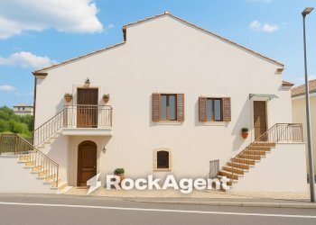 Facciata - Independent house via San Pietro, 21, Sant'Omero - photo 1