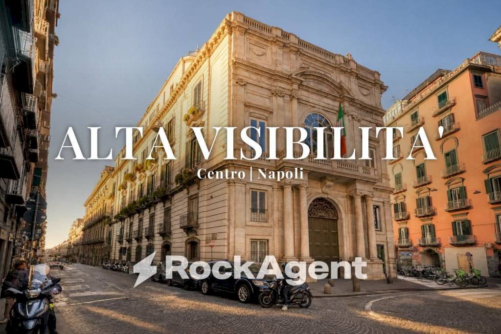 Zona - Negozio via Sant'Anna dei Lombardi, 57, Napoli - foto 1