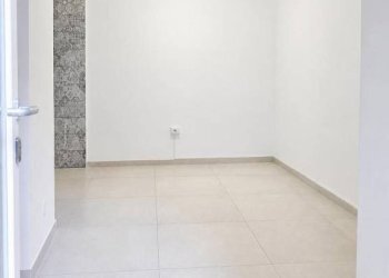 Camera da letto - One-room apartment via del Parco Margherita, 49, Napoli (neighborhood Chiaia) - photo 3