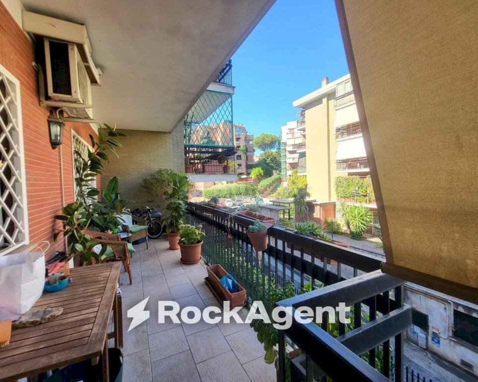 Terrazzo - Trilocale via Antonio Silvani, 32, Roma - foto 2