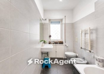Bagno - Trilocale via Antonio Silvani, 32, Roma - foto 10