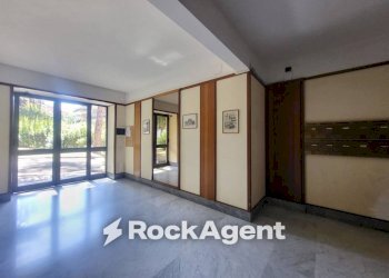 Interno palazzo - Trilocale via Antonio Silvani, 32, Roma - foto 12