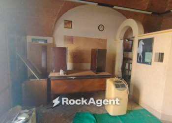 Interno non residenziale - Negozio via Polidori, 1, Bientina - foto 5