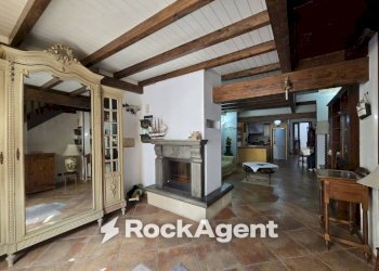 Salone - Casa indipendente via IV Novembre, 18, Morciano di Leuca - foto 2