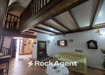 Salone - Casa indipendente via IV Novembre, 18, Morciano di Leuca - foto 4
