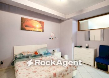 Camera da letto - Appartamento via Sperandio Tullio, 19, Guidonia Montecelio - foto 9