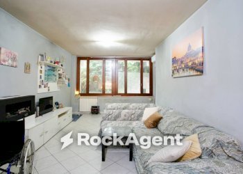 Salone - Appartamento via Sperandio Tullio, 19, Guidonia Montecelio - foto 20
