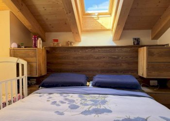 Camera da letto - Quadrilocale via Somdoss, 4, Valdisotto - foto 50