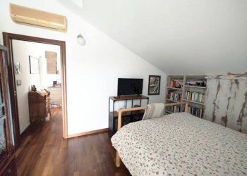 Two-room apartment Arcore - photo 14