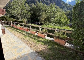 AFFITTO COURMAYEUR - GIARDINO PRIVATO - Appartamento Courmayeur - foto 15