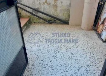 PHOTO-2026-08-31-17-44-36 - Warehouse Via Nuvolone, Taggia - photo 6