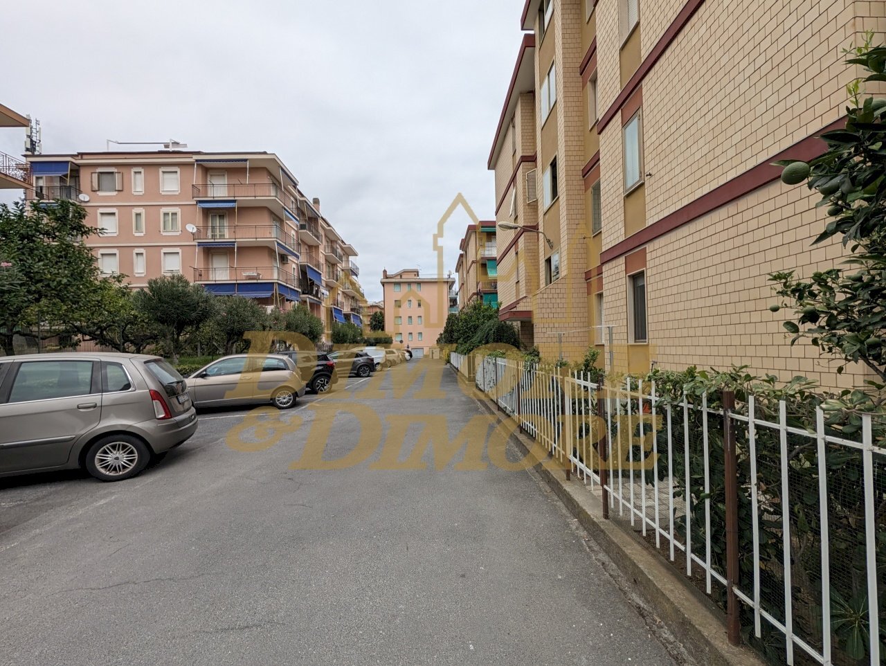 PG238-trilocale-ceriale-parcheggi.jpg - Appartamento Via Cappelletta II 51, Ceriale - foto 2