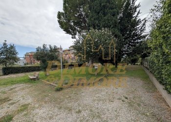 PG238-trilocale-ceriale-giardino.jpg - Appartamento Via Cappelletta II 51, Ceriale - foto 3