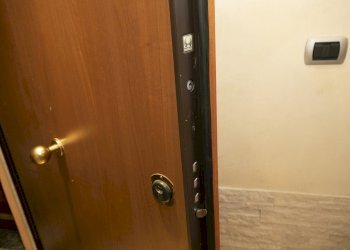 porta - Appartamento Piazza Manin, Genova (zona Castelletto) - foto 19