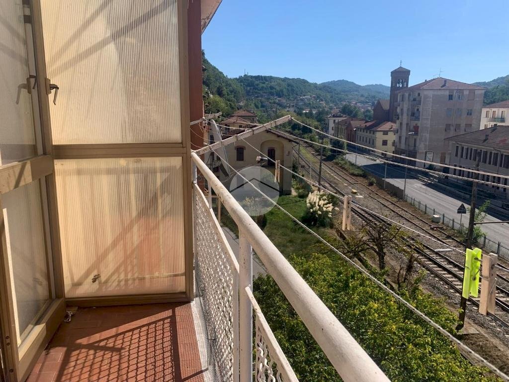 Four-room apartment Via roella, Cengio - photo 1