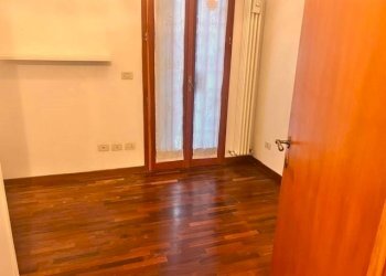 Quadrilocale Via Giuseppe Massarenti, 176, Bologna (zona Massarenti) - foto 9