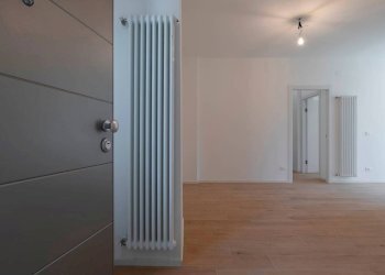 Three-room apartment Via Don Giovanni Minzoni, Bologna (neighborhood Centro Storico) - photo 2