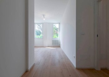 Three-room apartment Via Don Giovanni Minzoni, Bologna (neighborhood Centro Storico) - photo 17