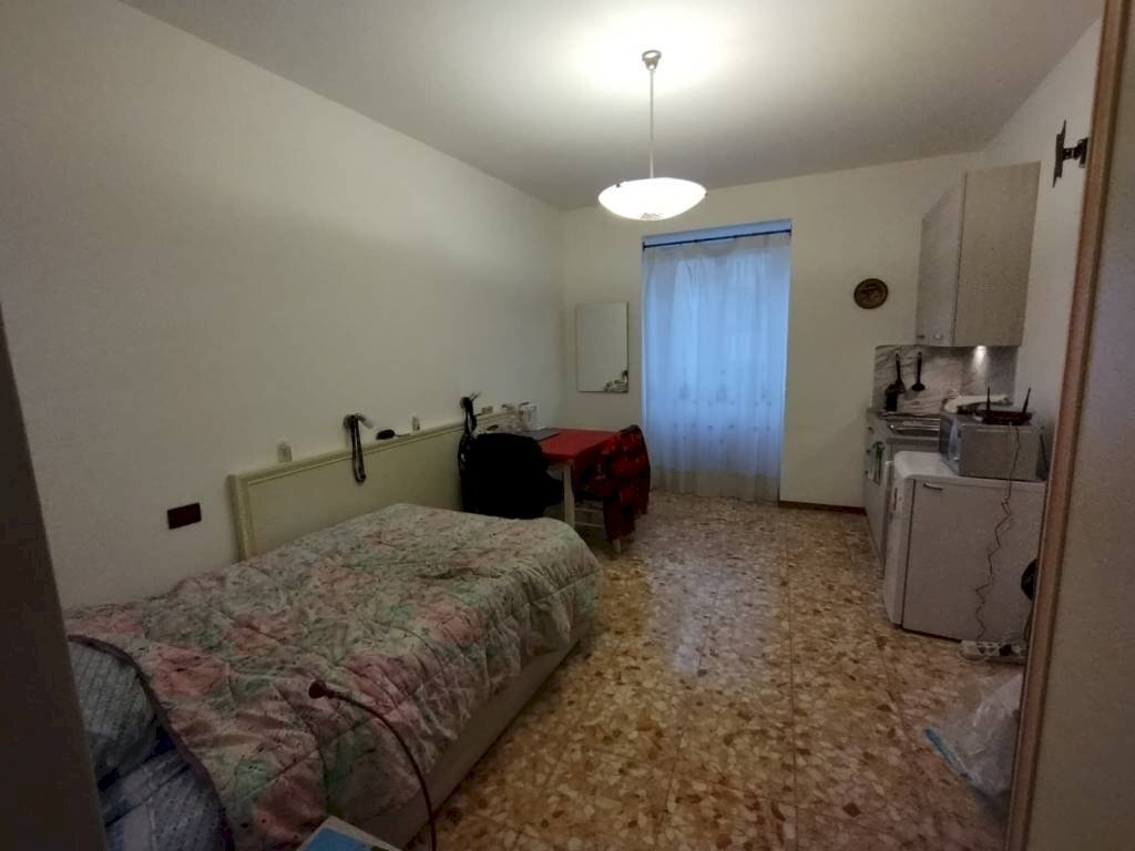 Camera da letto - Terreno non edificabile via Vigevano, 2, Roma - foto 1