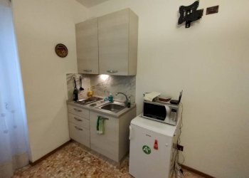 Cucina - Terreno non edificabile via Vigevano, 2, Roma - foto 2