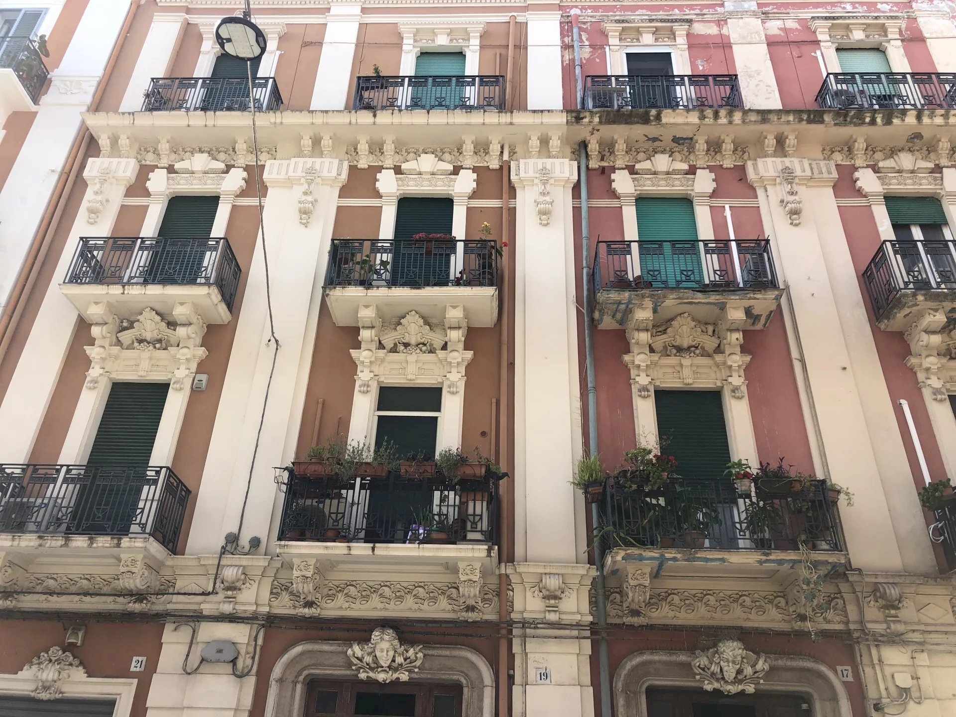 Foto immobile - Two-room apartment Via Tanzi, Bari (neighborhood Madonnella) - photo 1