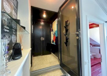 Ingresso  - Bilocale via Mazzini, 56, Torino (zona Centro) - foto 3