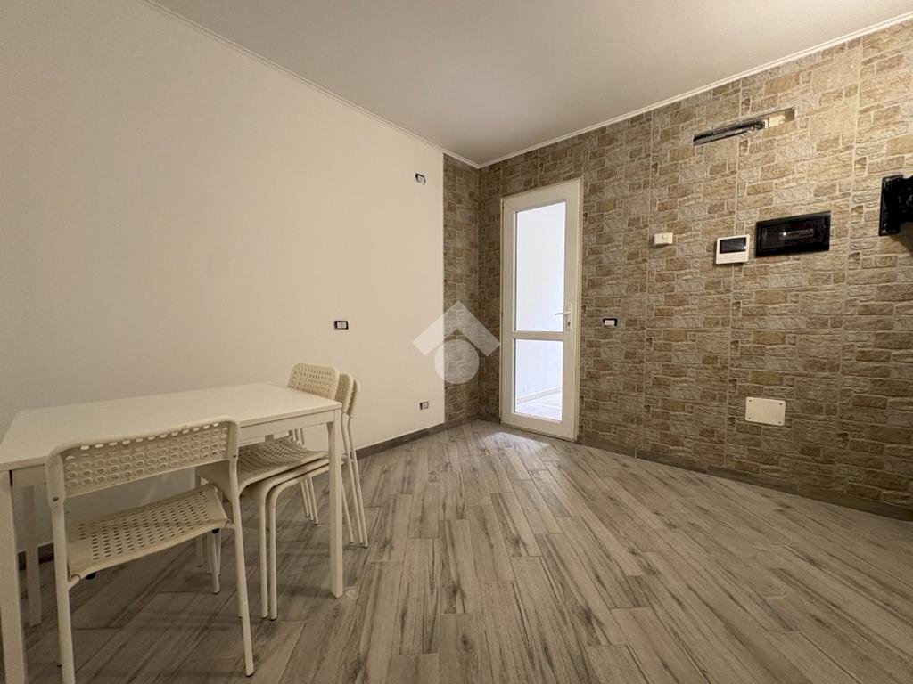 Bilocale Via Curio Dentato, Milano (zona Giambellino) - foto 2