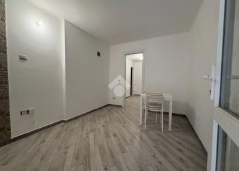 Bilocale Via Curio Dentato, Milano (zona Giambellino) - foto 5