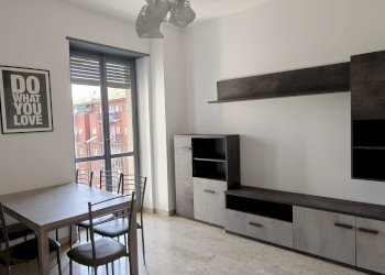 Ambiente - Trilocale via Stelvio, 8, Torino (zona Pozzo Strada) - foto 7