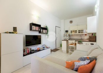 Appartamento Via Lorenteggio, Milano (zona Giambellino) - foto 12