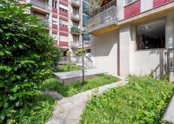 Bilocale Via Lorenzo Perosi, Milano (zona Lorenteggio) - foto 1