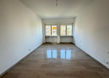 Bilocale Via Lorenzo Perosi, Milano (zona Lorenteggio) - foto 8