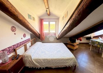 One-room apartment Via Sant'Anselmo, Torino (neighborhood San Salvario) - photo 9