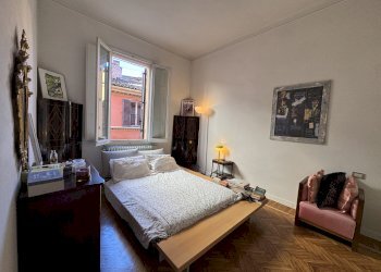 CAMERA DA LETTO - Bilocale PIAZZA  ALDROVANDI, Bologna (zona Santo Stefano) - foto 16