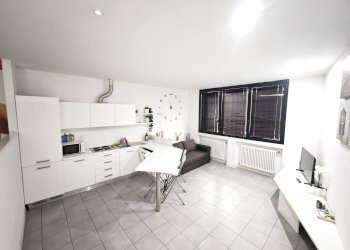 Bilocale Via San Lorenzo, Bologna (zona Centro Storico) - foto 2