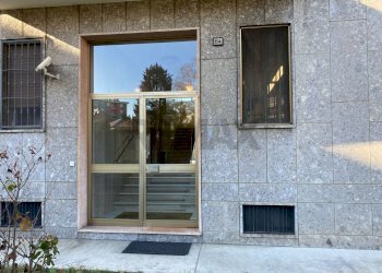 Edificio all\'aperto - Monolocale VIA BARANZATE
64, Novate Milanese - foto 2