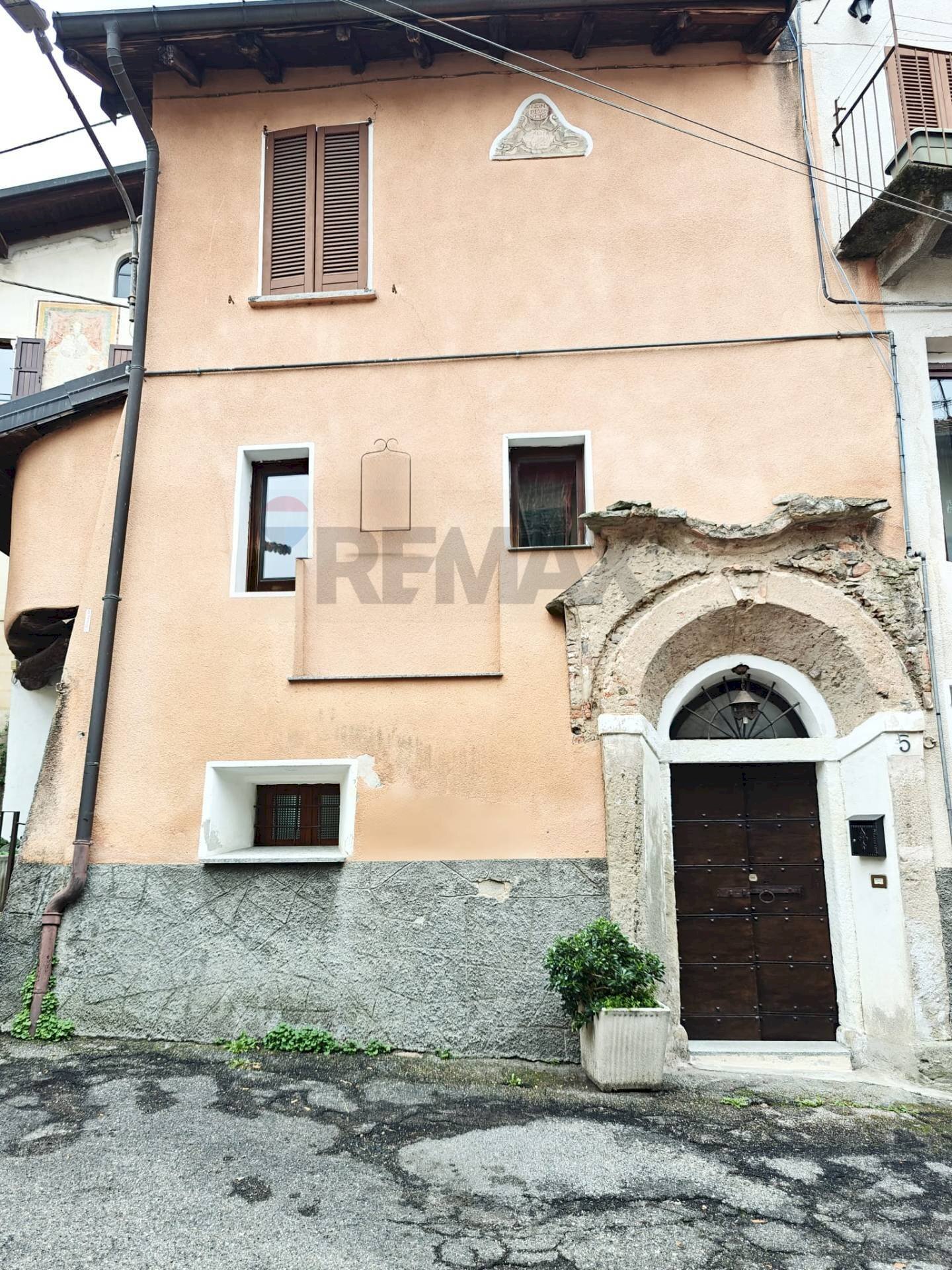 Casa all\'aperto - Bilocale Via Taburri
 
5, Valganna - foto 2