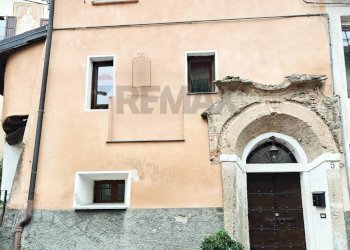 Casa all\'aperto - Bilocale Via Taburri
 
5, Valganna - foto 2