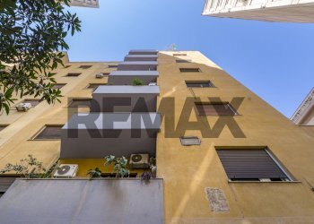 Edificio all\'aperto - Quadrilocale Via Emanuele Notarbartolo
 
13a, Palermo - foto 6