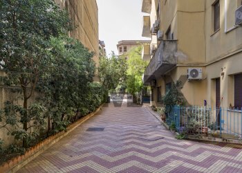 Edificio all\'aperto - Quadrilocale Via Emanuele Notarbartolo
 
13a, Palermo - foto 13