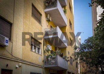 Edificio all\'aperto - Quadrilocale Via Emanuele Notarbartolo
 
13a, Palermo - foto 26