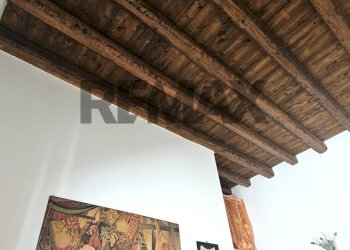 Dettagli - Bilocale Vicolo Monacelli
 
6, Palermo - foto 10