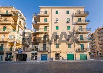 Edificio all\'aperto - Trilocale Via Rapisardi
 
96, Palermo - foto 11