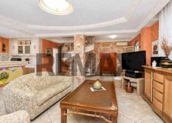Soggiorno - Villa Via Nuova
 
150, Acireale - foto 29