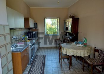 Cucina - Semi-detached house Via Cacocciola
 
16, Milo - photo 2