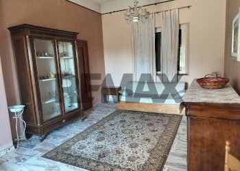 Soggiorno - Semi-detached house Via Cacocciola
 
16, Milo - photo 6