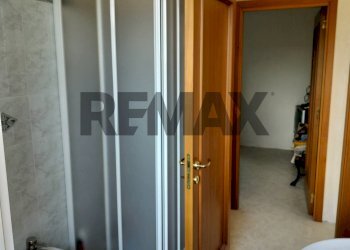 Bagno - Semi-detached house Via Cacocciola
 
16, Milo - photo 22